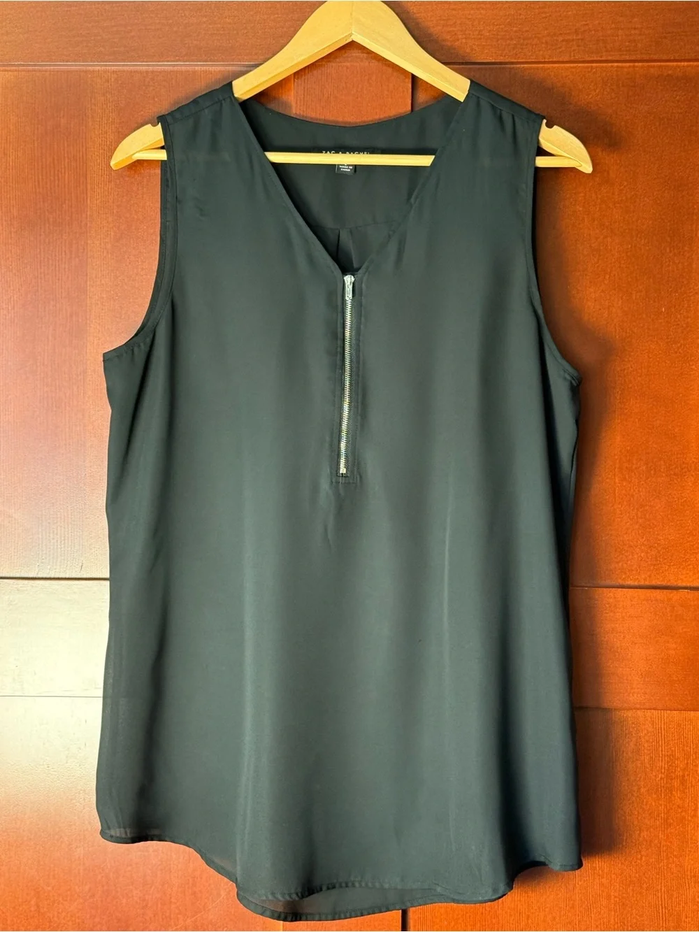 Zac & Rachel Black Sleeveless Half Zip Blouse Tank Top Size Large